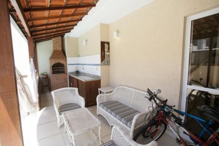 Apartamento à venda com 300m², 4 quartos e 2 vagasChurrasqueira