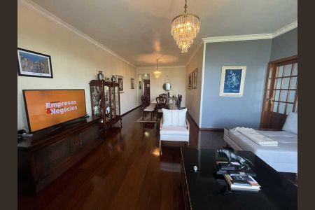 Apartamento à venda com 128m², 3 quartos e 6 vagas