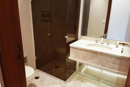 Apartamento à venda com 210m², 3 quartos e 3 vagas