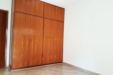 Apartamento à venda com 210m², 3 quartos e 3 vagas