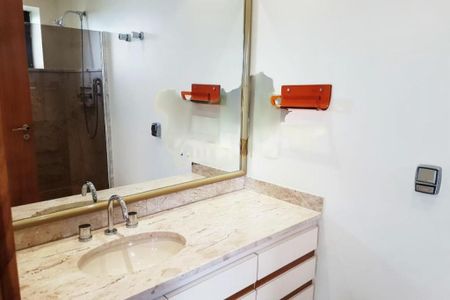 Apartamento à venda com 210m², 3 quartos e 3 vagas