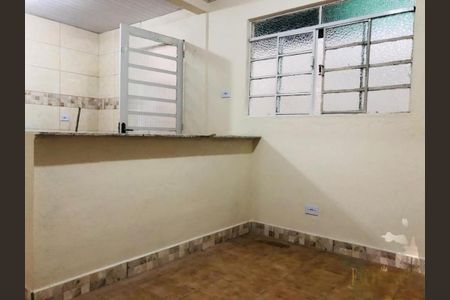 Casa à venda com 6 quartos, 288m² em Vila Amélia, São Paulo