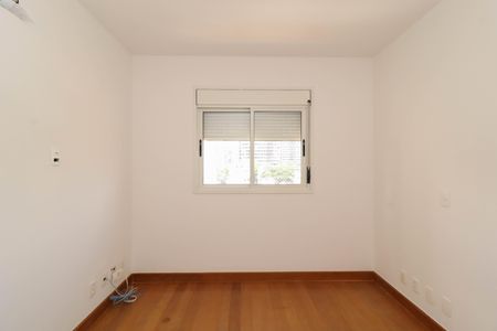 Apartamento à venda com 215m², 3 quartos e 4 vagas Apartamento à venda com 215m², 3 quartos e 4 vagasSuíte 3