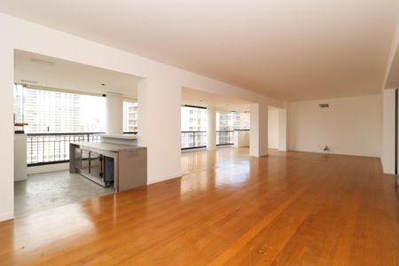 Sala de apartamento à venda com 3 quartos, 215m² em Sumaré, São Paulo