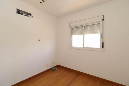 Apartamento à venda com 215m², 3 quartos e 4 vagas Apartamento à venda com 215m², 3 quartos e 4 vagasSuíte 3