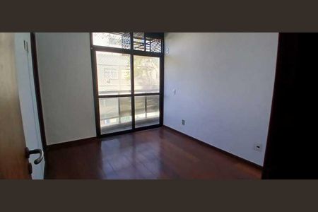 Apartamento à venda com 153m², 3 quartos e 2 vagas