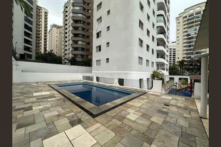Apartamento à venda com 156m², 3 quartos e 2 vagas