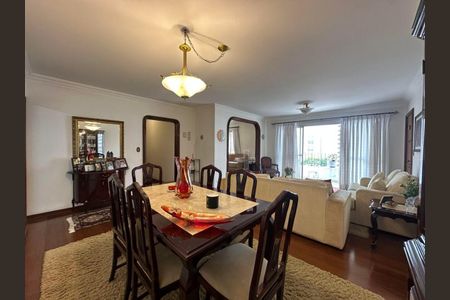 Apartamento à venda com 156m², 3 quartos e 2 vagas