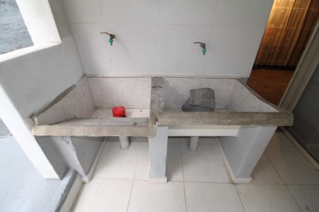 Casa à venda com 160m², 2 quartos e 1 vagaÁrea de Serviço