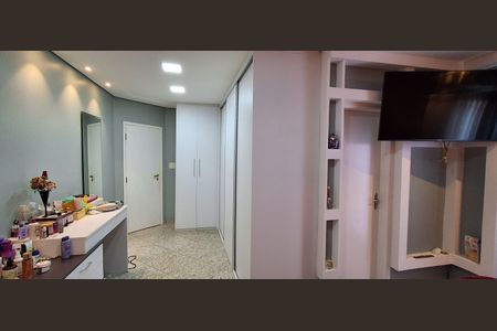 Casa à venda com 580m², 4 quartos e 6 vagas