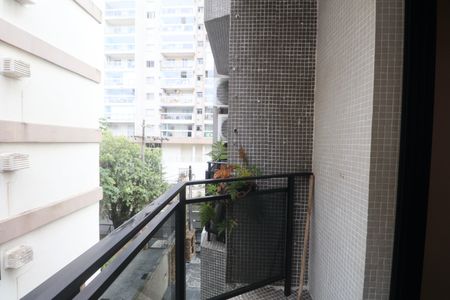 Apartamento para alugar com 96m², 3 quartos e 1 vaga Apartamento para alugar com 96m², 3 quartos e 1 vagaVaranda do Quarto 2