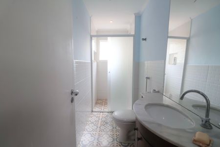 Apartamento para alugar com 96m², 3 quartos e 1 vaga Apartamento para alugar com 96m², 3 quartos e 1 vagaBanheiro da Suíte