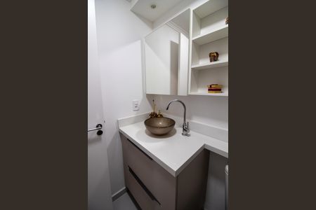 Apartamento para alugar com 60m², 2 quartos e 1 vaga Apartamento para alugar com 60m², 2 quartos e 1 vagaBanheiro