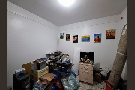 Casa à venda com 191m², 2 quartos e 3 vagasQuarto de Serviço