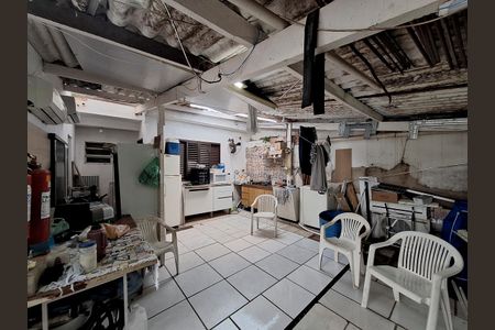 Casa à venda com 191m², 2 quartos e 3 vagasQuntal