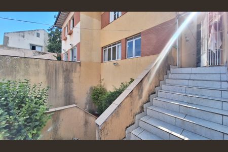 Casa à venda com 300m², 6 quartos e 2 vagasEntrada