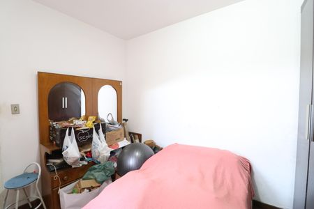 Casa à venda com 300m², 6 quartos e 2 vagasQuarto 1