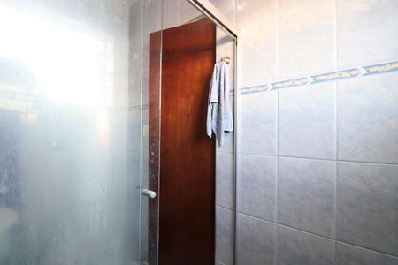 Casa à venda com 300m², 6 quartos e 2 vagasBanheiro da Suíte 1