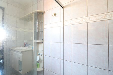 Casa à venda com 300m², 6 quartos e 2 vagasBanheiro da Suíte 2