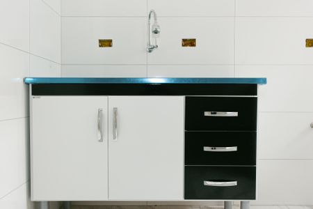 Apartamento para alugar com 40m², 2 quartos e sem vagaCozinha - Armários