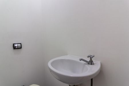 Apartamento à venda com 89m², 2 quartos e 1 vagaBanheiro de Serviço