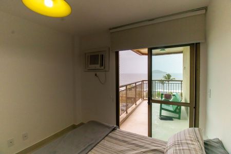 Apartamento à venda com 100m², 2 quartos e 2 vagasQuarto 