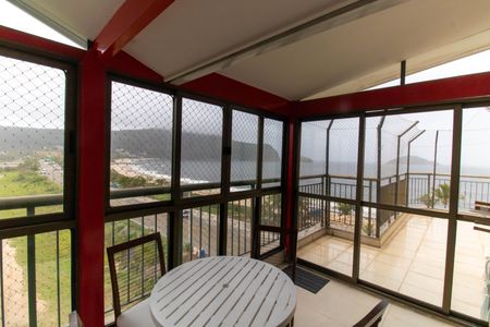 Apartamento à venda com 100m², 2 quartos e 2 vagasCobertura