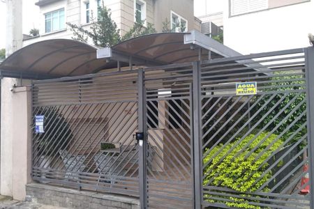 Studio para alugar com 37m², 2 quartos e sem vaga Studio para alugar com 37m², 2 quartos e sem vagaFachada