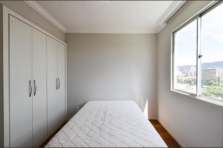 Apartamento para alugar com 66m², 3 quartos e 2 vagasSuíte