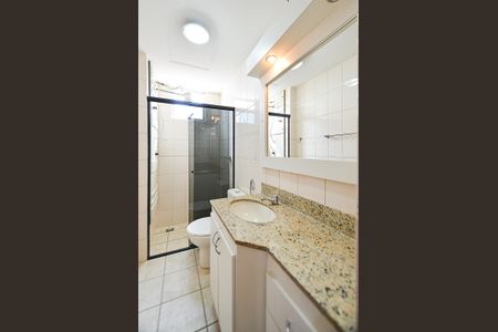 Apartamento para alugar com 66m², 3 quartos e 2 vagasBanheiro Social