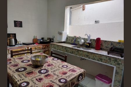 Casa à venda com 137m², 3 quartos e 2 vagasCozinha