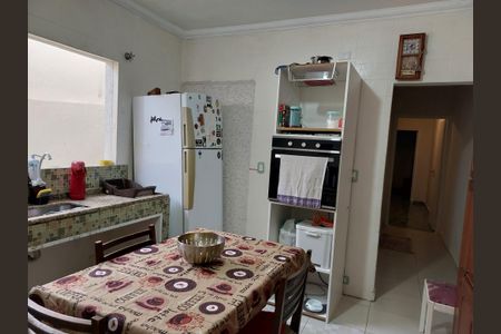 Casa à venda com 137m², 3 quartos e 2 vagasCozinha