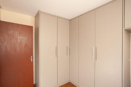 Quarto 2 de apartamento à venda com 2 quartos, 44m² em São João Batista, Belo Horizonte