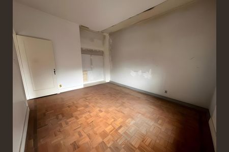 Casa para alugar com 300m², 3 quartos e 10 vagas