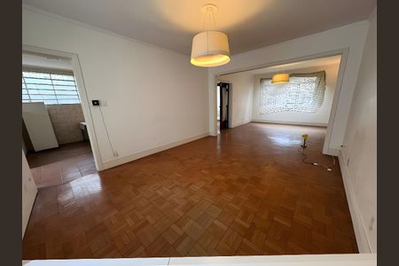 Casa para alugar com 300m², 3 quartos e 10 vagas