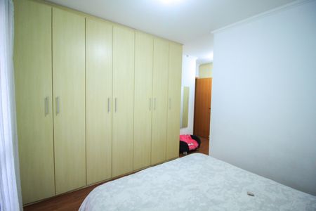 Apartamento à venda com 120m², 3 quartos e 3 vagas Apartamento à venda com 120m², 3 quartos e 3 vagasSuíte
