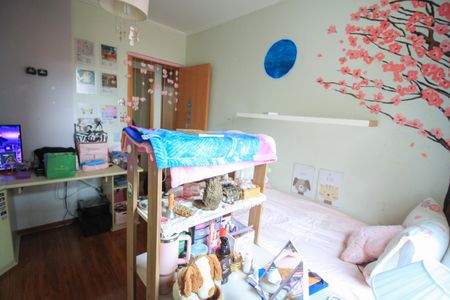 Apartamento à venda com 120m², 3 quartos e 3 vagas Apartamento à venda com 120m², 3 quartos e 3 vagasQuarto 2