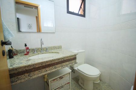 Apartamento à venda com 120m², 3 quartos e 3 vagas Apartamento à venda com 120m², 3 quartos e 3 vagasLavabo