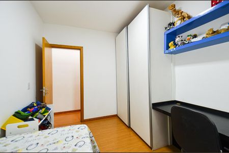 Apartamento à venda com 210m², 4 quartos e 2 vagas Apartamento à venda com 210m², 4 quartos e 2 vagasQuarto 4
