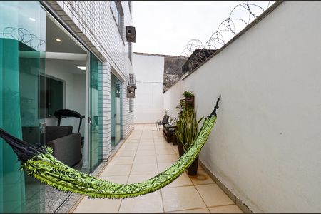 Apartamento à venda com 210m², 4 quartos e 2 vagas Apartamento à venda com 210m², 4 quartos e 2 vagasArea privativa