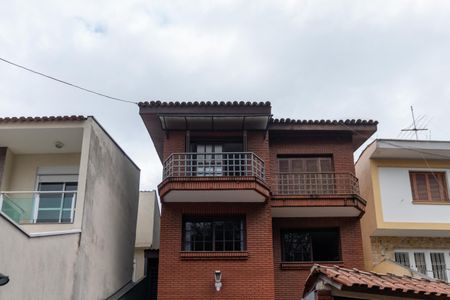 Casa à venda com 125m², 4 quartos e 4 vagasFachada