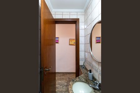 Casa à venda com 125m², 4 quartos e 4 vagasLavabo