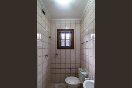 Casa à venda com 125m², 4 quartos e 4 vagasBanheiro de serviço