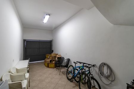 Casa à venda com 125m², 4 quartos e 4 vagasGaragem