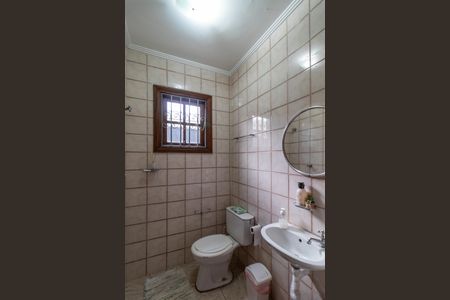 Casa à venda com 125m², 4 quartos e 4 vagasBanheiro de serviço