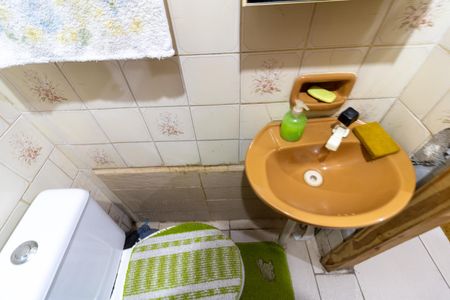 Casa à venda com 145m², 3 quartos e 2 vagasBanheiro