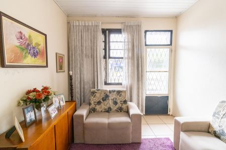 Casa à venda com 145m², 3 quartos e 2 vagasSala