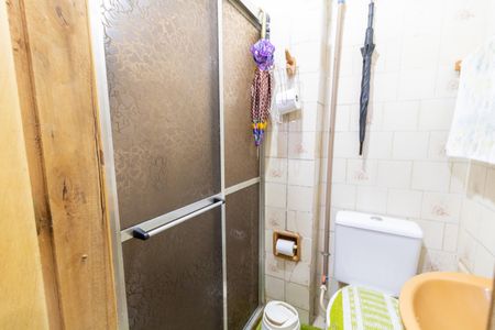 Casa à venda com 145m², 3 quartos e 2 vagasBanheiro