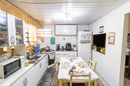 Casa à venda com 145m², 3 quartos e 2 vagasCozinha