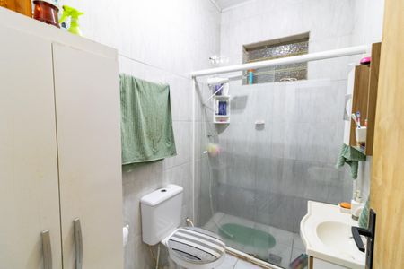 Casa à venda com 145m², 3 quartos e 2 vagasBanheiro da Suíte